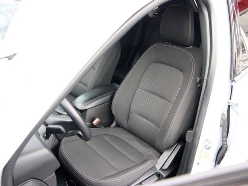 Used 2025 Ford Escape Active AWD/4WD image 11