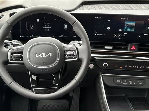 New 2026 Kia Carnival SX Prestige image 16