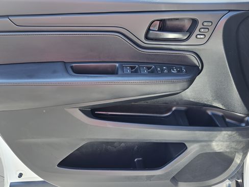 Used 2022 Honda Odyssey EX-L image 14