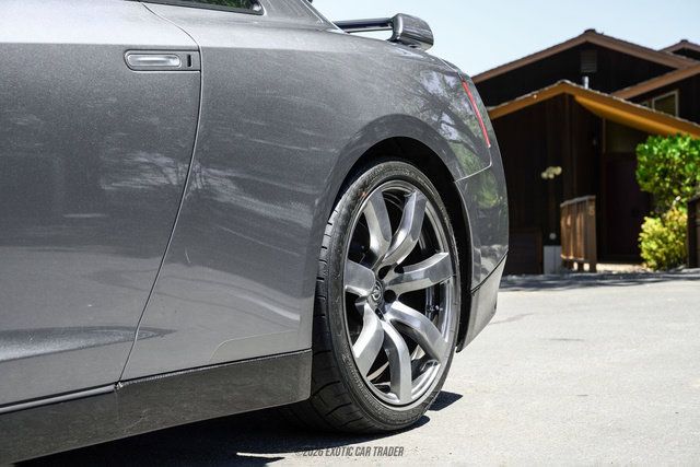 Used 2011 Nissan GT-R Premium AWD/4WD image 60