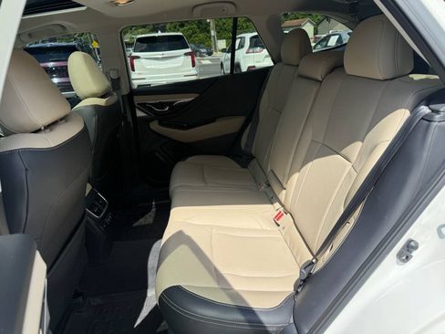 Used 2021 Subaru Outback Limited AWD/4WD image 7