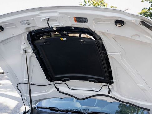 Used 2022 Ford Mustang Shelby GT500 w/ Carbon Fiber Track Pack image 20