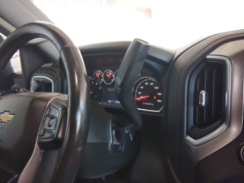 Used 2022 Chevrolet Silverado 2500 LT w/ Convenience Package AWD/4WD image 26