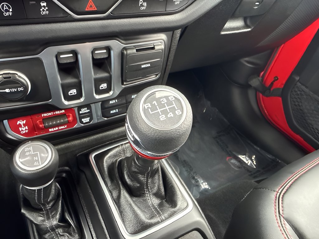 Used 2026 Jeep Wrangler Rubicon AWD/4WD image 15