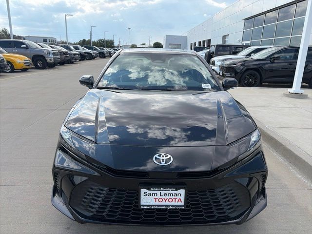 Used 2026 Toyota Camry SE w/ Multimedia Upgrade Package FWD image 2