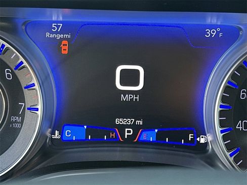 Used 2019 Chrysler 300 Touring w/ Sport Appearance Package image 20