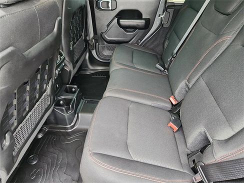 Used 2021 Jeep Wrangler Unlimited Rubicon image 29