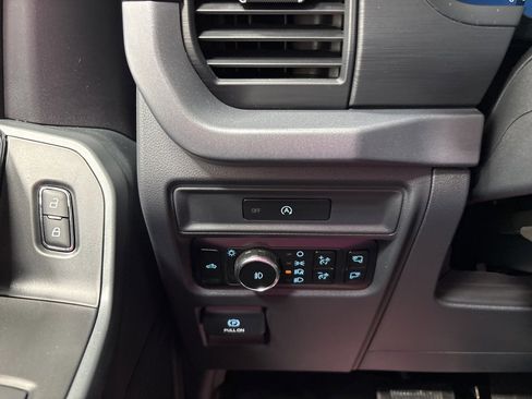 Used 2025 Ford F150 XLT w/ Equipment Group 302A MID image 41