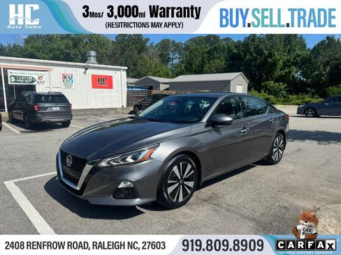 Used 2020 Nissan Altima 2.5 SV FWD image 1