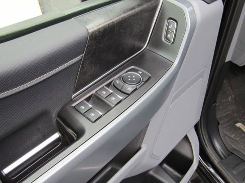 Certified 2022 Ford F150 XLT w/ Equipment Group 302A High image 18