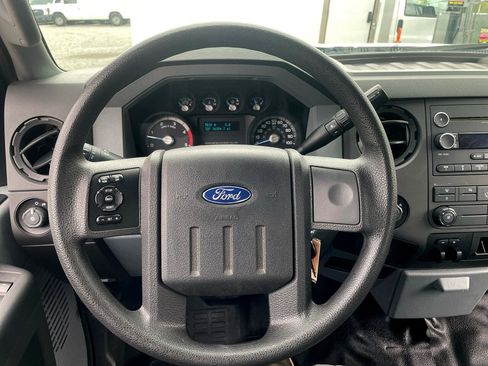 Used 2012 Ford F250 XL w/ PWR Equipment Group image 17