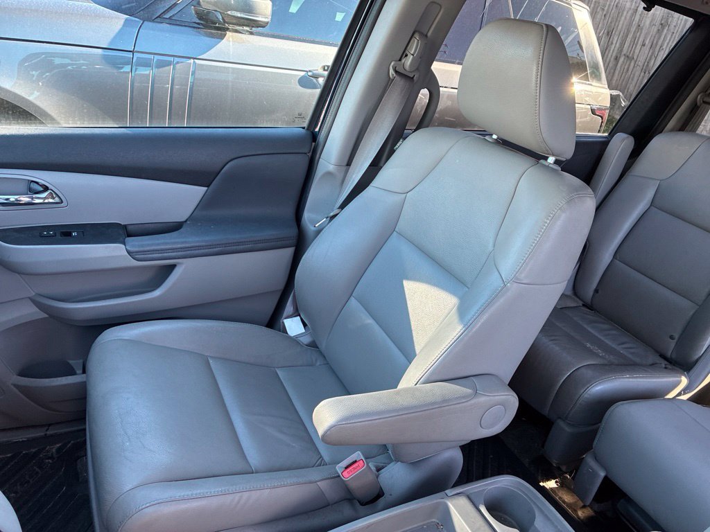 Used 2015 Honda Odyssey EX-L image 8