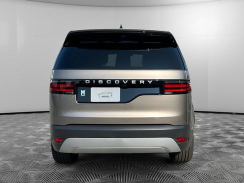 New 2026 Land Rover Discovery S AWD/4WD image 4