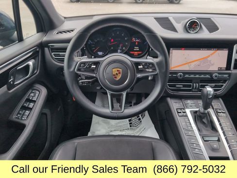 Used 2021 Porsche Macan image 17