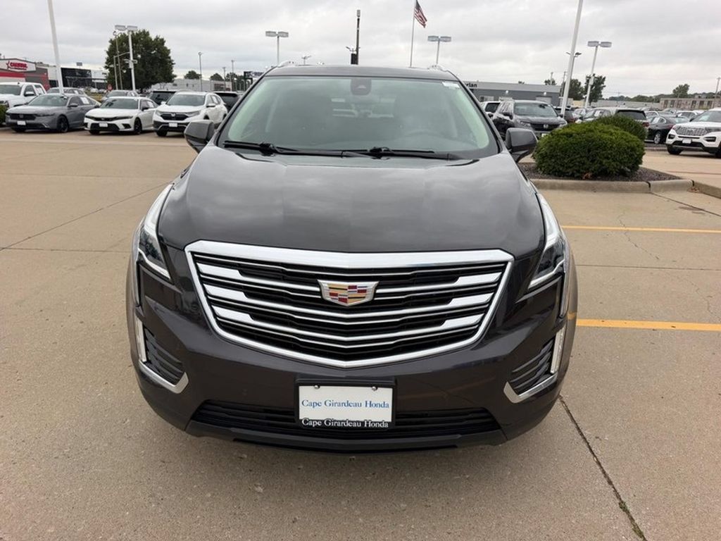 Used 2018 Cadillac XT5 Premium Luxury FWD image 8