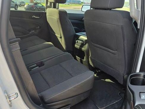 Used 2020 GMC Yukon SLE AWD/4WD image 16