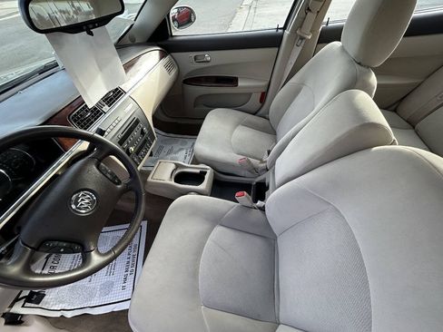 Used 2009 Buick LaCrosse CX FWD image 18