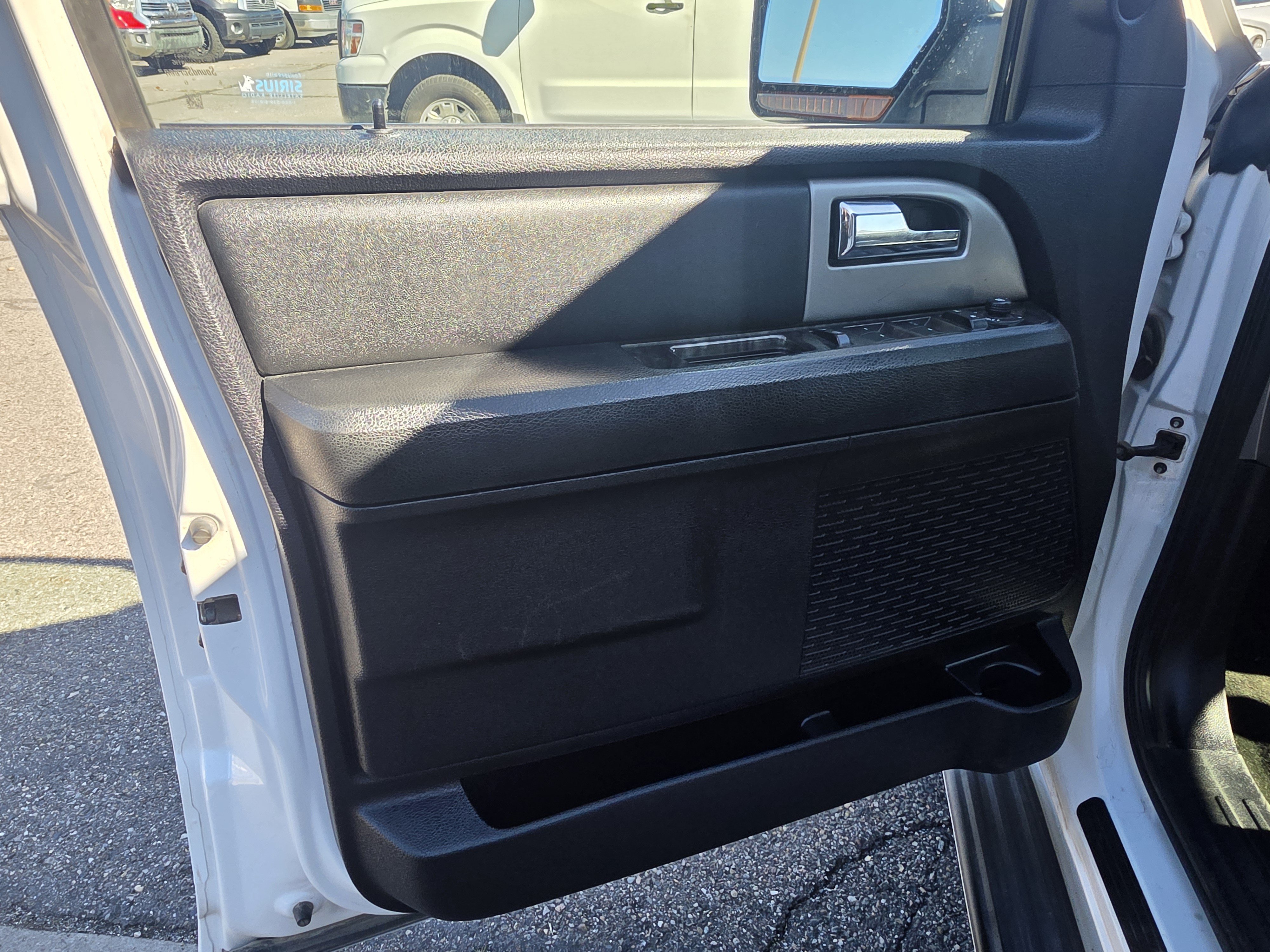 Used 2016 Ford Expedition EL Limited AWD/4WD image 13