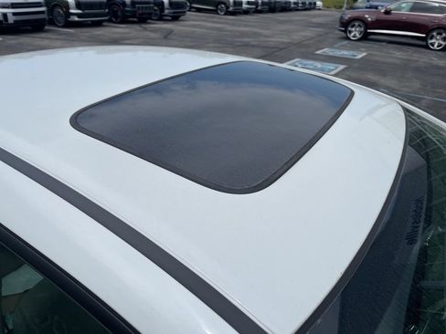 Used 2015 Honda Civic EX-L image 7