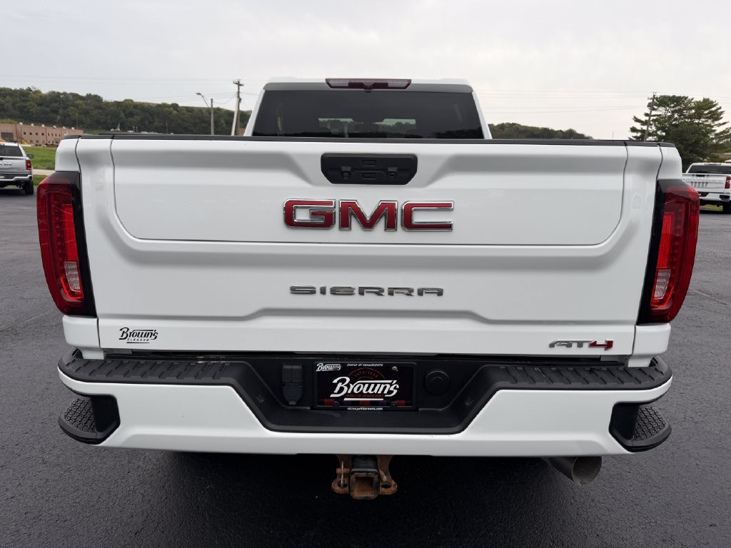 Used 2022 GMC Sierra 2500 AT4 w/ Gooseneck/5TH Wheel Package AWD/4WD image 6