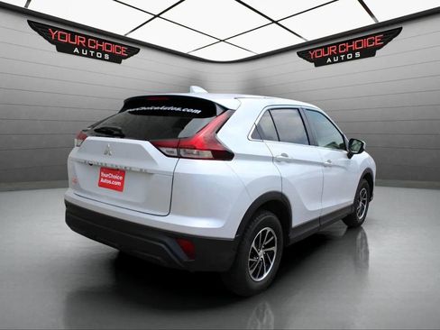 Used 2022 Mitsubishi Eclipse Cross ES image 5