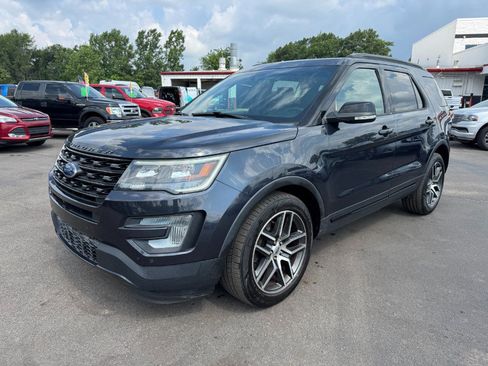 Used 2017 Ford Explorer Sport w/ Equipment Group 401A AWD/4WD image 1