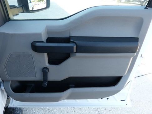 Used 2019 Ford F250 XL RWD image 16