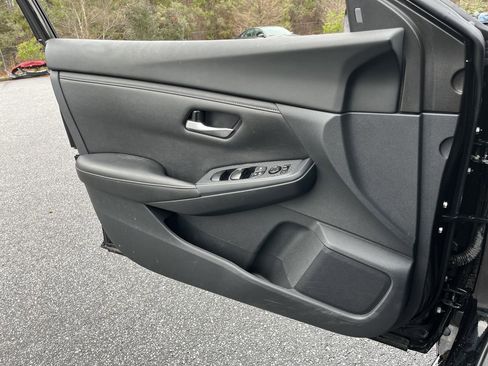 Certified 2023 Nissan Sentra SV image 12