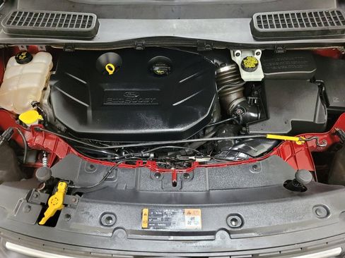 Used 2015 Ford Escape SE w/ Equipment Group 201A image 30