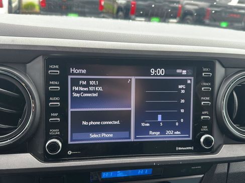 Certified 2023 Toyota Tacoma TRD Off-Road AWD/4WD image 11