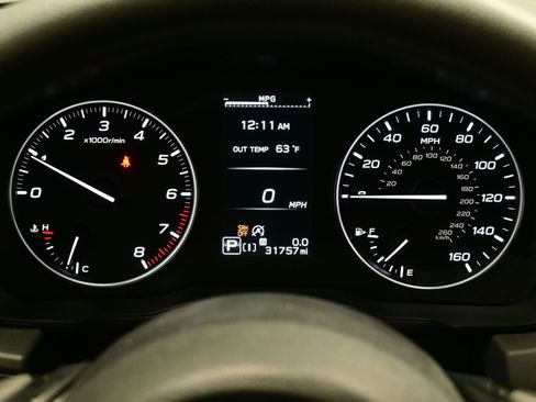 Used 2024 Subaru Crosstrek 2.0i Premium image 25