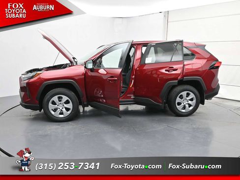 New 2025 Toyota RAV4 LE image 31