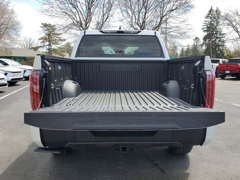 New 2026 Toyota Tundra Limited AWD/4WD image 9