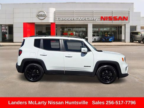 Used 2020 Jeep Renegade Altitude image 2