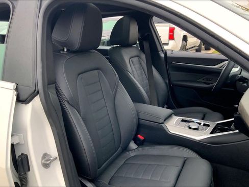 Certified 2025 BMW i4 eDrive40 w/ Premium Package image 8