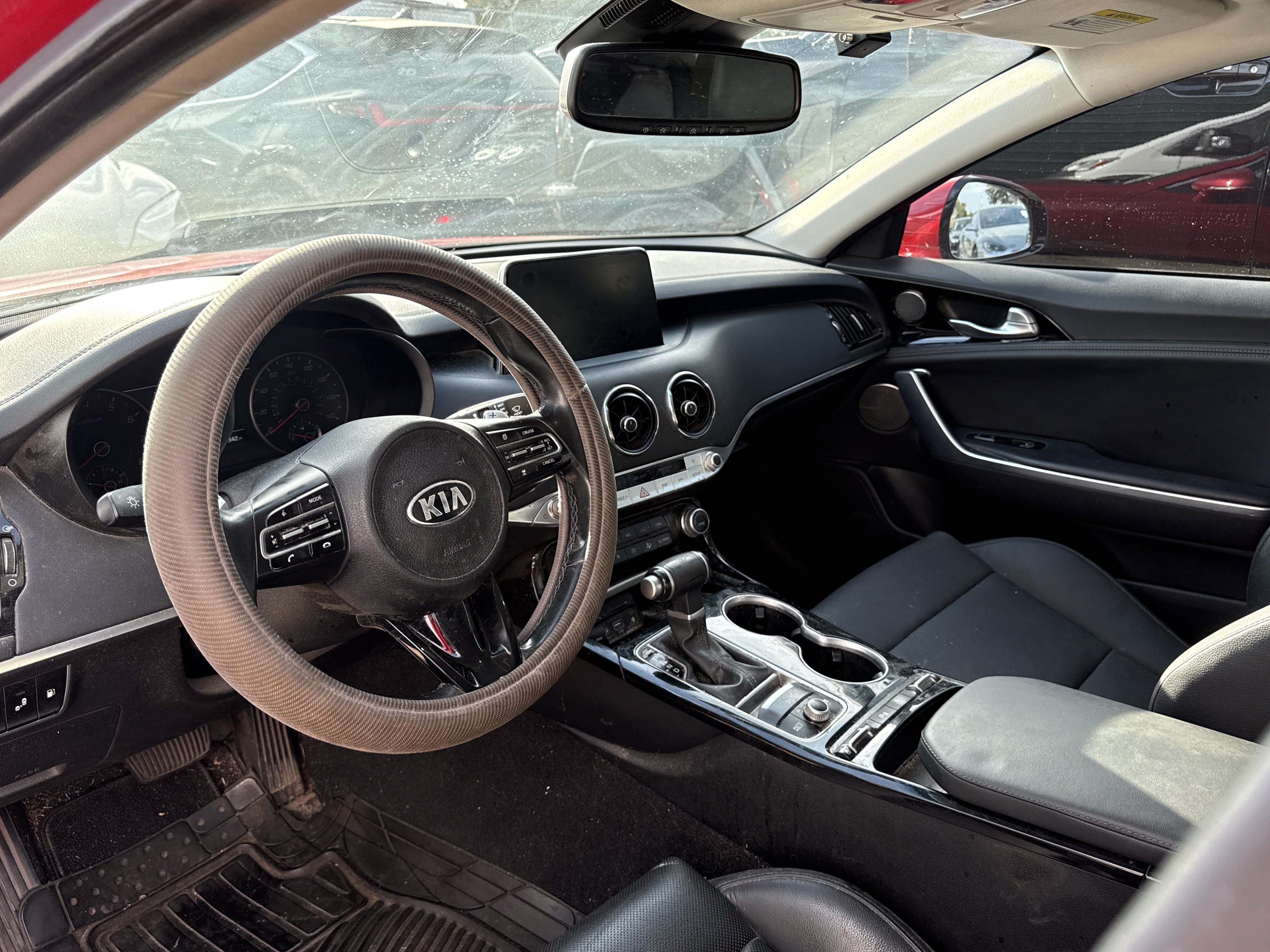 Used 2019 Kia Stinger Premium RWD image 4