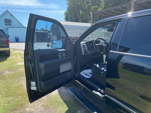 Used 2014 Ford F150 Platinum RWD image 14