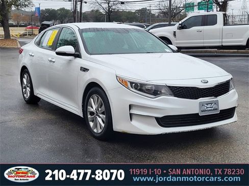 Used 2018 Kia Optima LX w/ 17" Alloy Wheels Package image 7