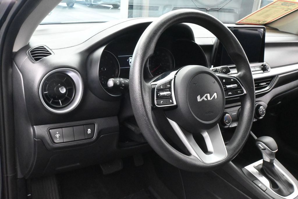 Used 2024 Kia Forte LX FWD image 12