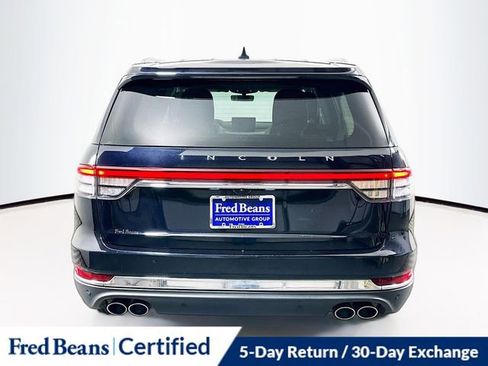 Used 2023 Lincoln Aviator AWD w/ Premium Package image 7
