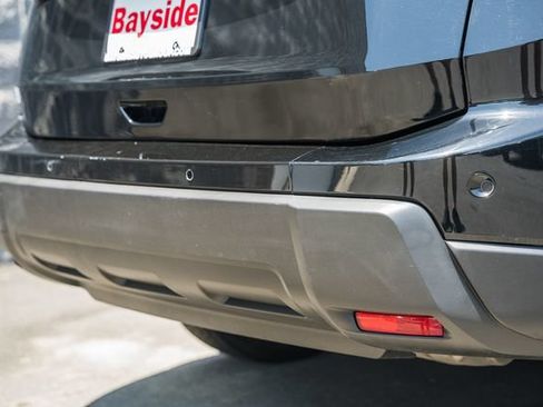 Used 2024 Nissan Rogue S AWD/4WD image 10
