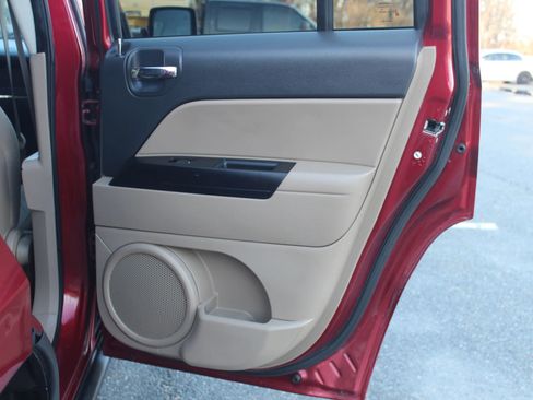 Used 2011 Jeep Patriot Sport w/ PWR Value Group AWD/4WD image 16