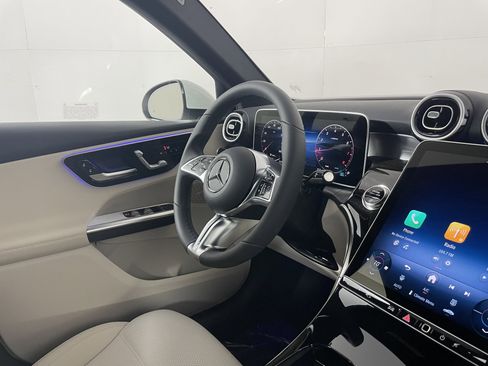 New 2026 Mercedes-Benz GLC 300 image 10