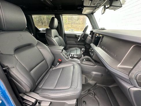 New 2025 Ford Bronco Big Bend w/ Black Diamond Package image 22