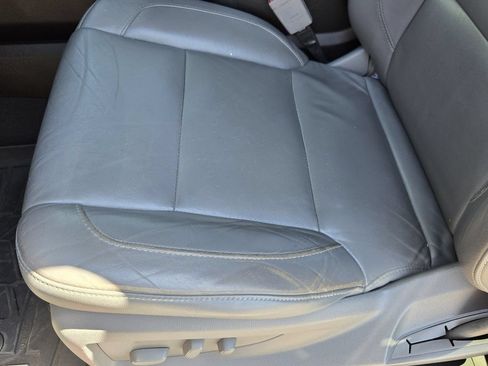 Used 2019 Chevrolet Tahoe LT AWD/4WD image 17