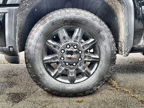 New 2026 GMC Sierra 2500 AT4 image 12