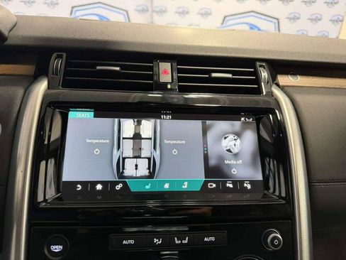 Used 2020 Land Rover Discovery HSE AWD/4WD image 24