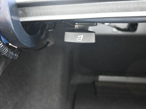 Used 2018 Honda Civic Touring image 48