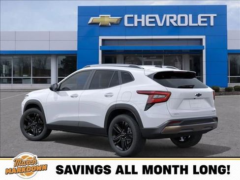 New 2026 Chevrolet Trax ACTIV w/ Sunroof Package image 3