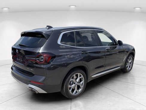 Certified 2024 BMW X3 xDrive30i w/ Premium Package AWD/4WD image 4